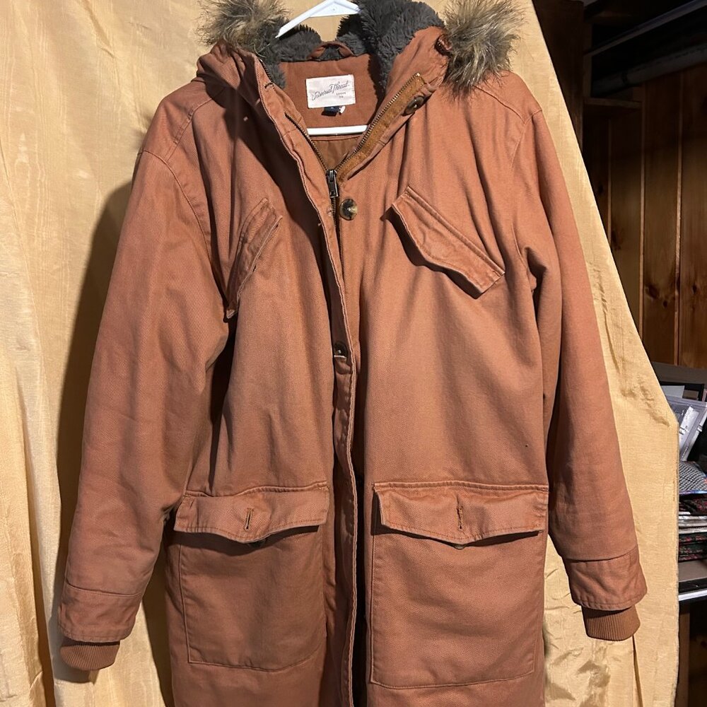 Vintage Universal Thread Goods Co  Woman's Parka Arctic Parka  Brown hooded w fu